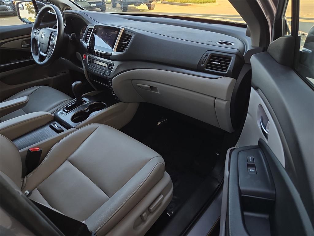 used 2017 Honda Pilot car, priced at $18,411