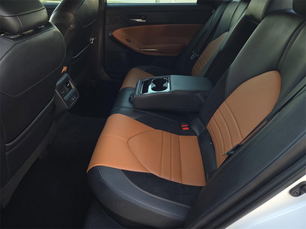 used 2021 Toyota Avalon Hybrid car, priced at $18,970