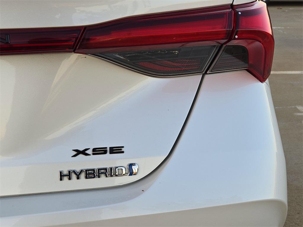 used 2021 Toyota Avalon Hybrid car, priced at $18,970