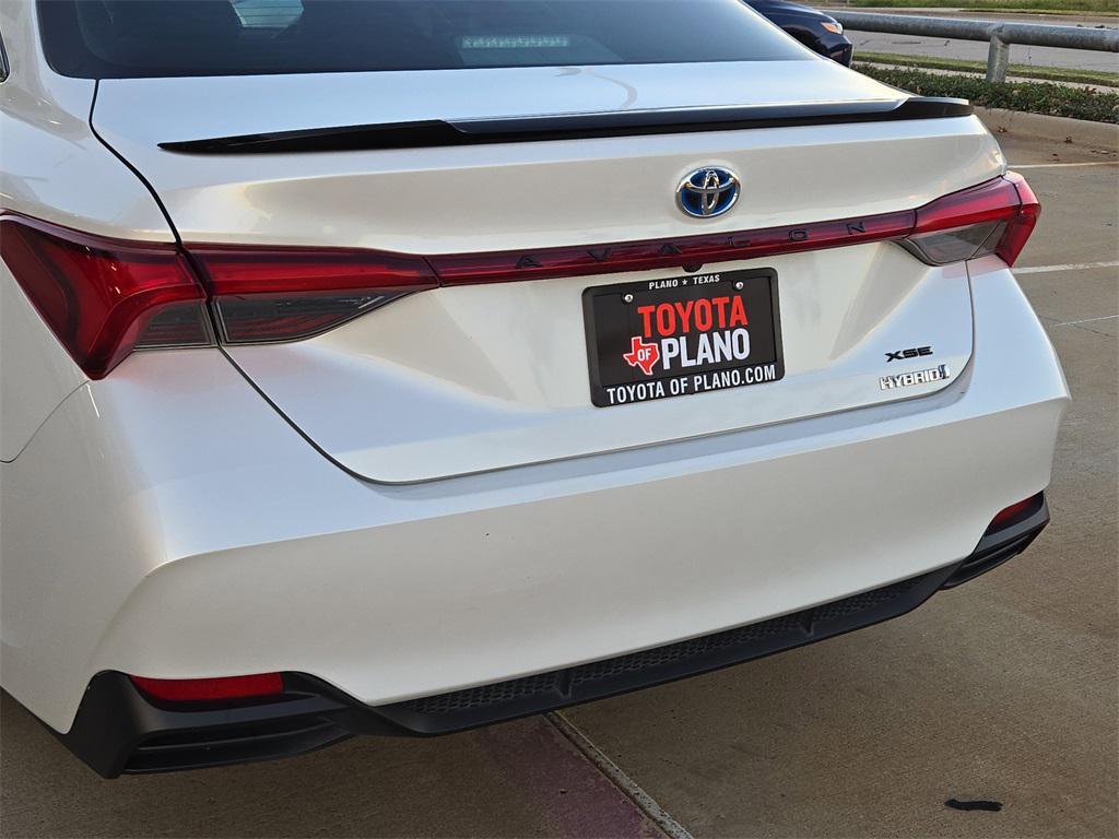 used 2021 Toyota Avalon Hybrid car, priced at $18,970