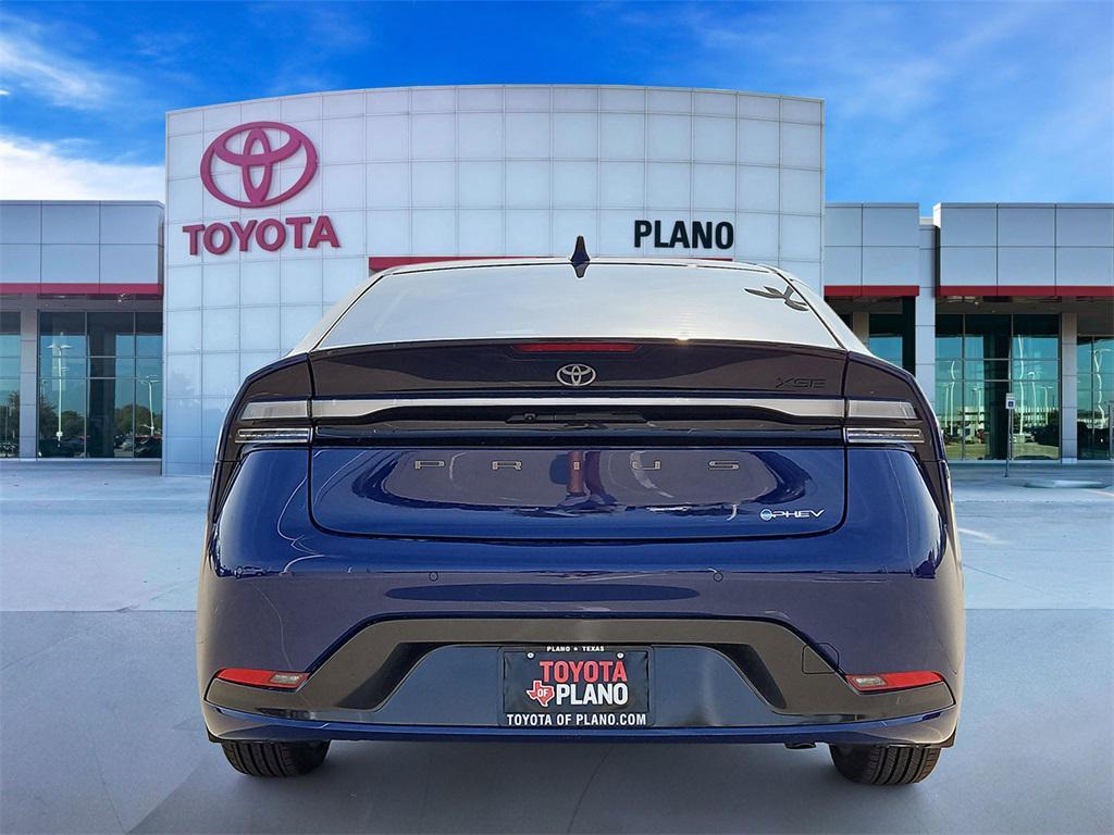 new 2025 Toyota Prius Plug-In Hybrid car, priced at $40,083