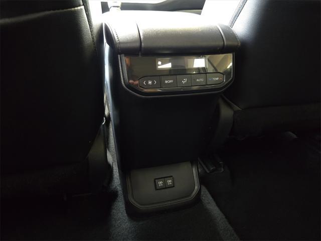 used 2021 Toyota Highlander Hybrid car, priced at $37,415