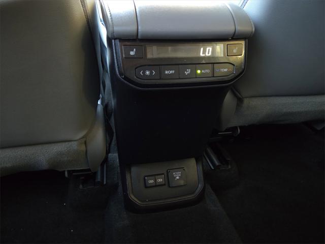 used 2023 Toyota Highlander Hybrid car, priced at $48,688