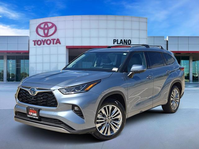 used 2023 Toyota Highlander Hybrid car, priced at $48,688