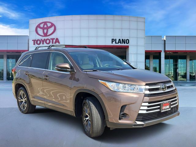 used 2019 Toyota Highlander car, priced at $24,255