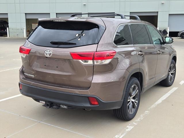used 2019 Toyota Highlander car, priced at $24,255