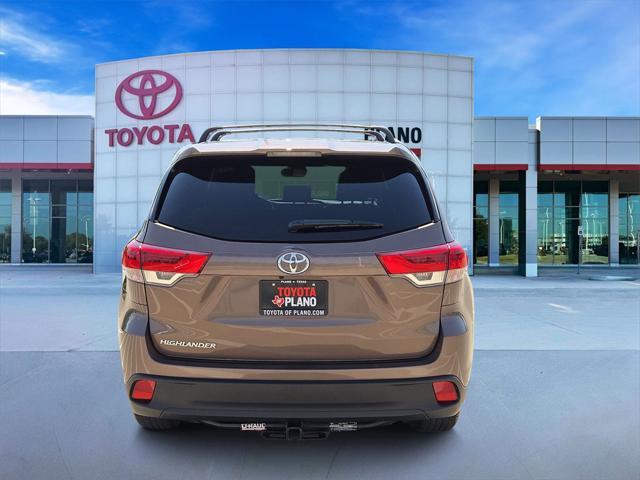 used 2019 Toyota Highlander car, priced at $24,255