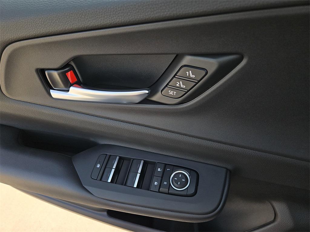 new 2026 Toyota Prius Plug-In Hybrid car, priced at $45,807