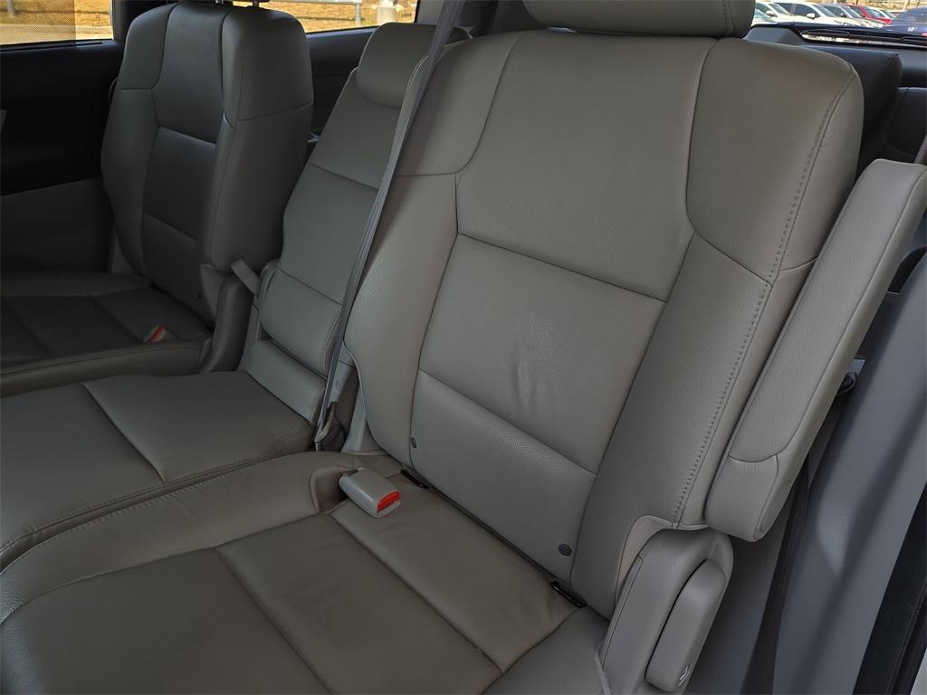 used 2015 Honda Odyssey car, priced at $25,489