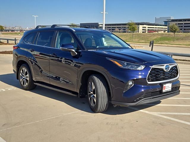 used 2023 Toyota Highlander Hybrid car, priced at $44,814