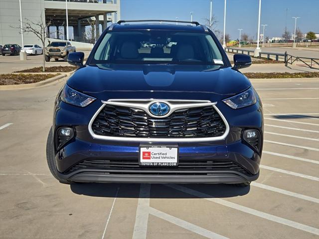 used 2023 Toyota Highlander Hybrid car, priced at $44,814