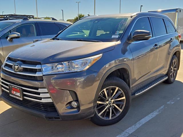 used 2017 Toyota Highlander car, priced at $21,908