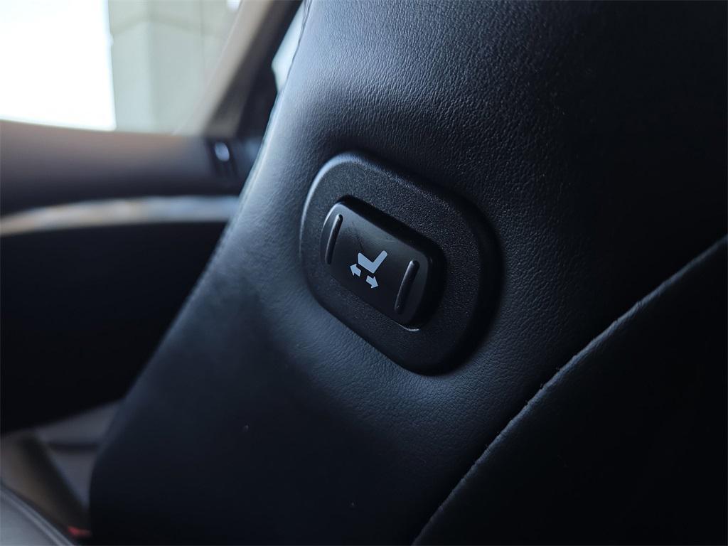 used 2013 INFINITI G37 car, priced at $15,804