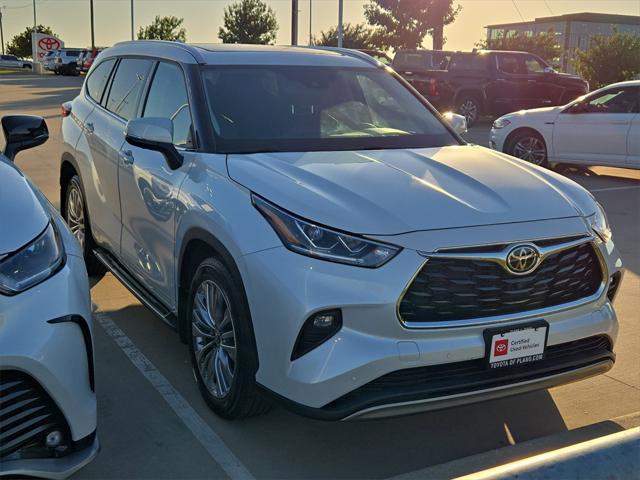used 2022 Toyota Highlander car, priced at $45,964