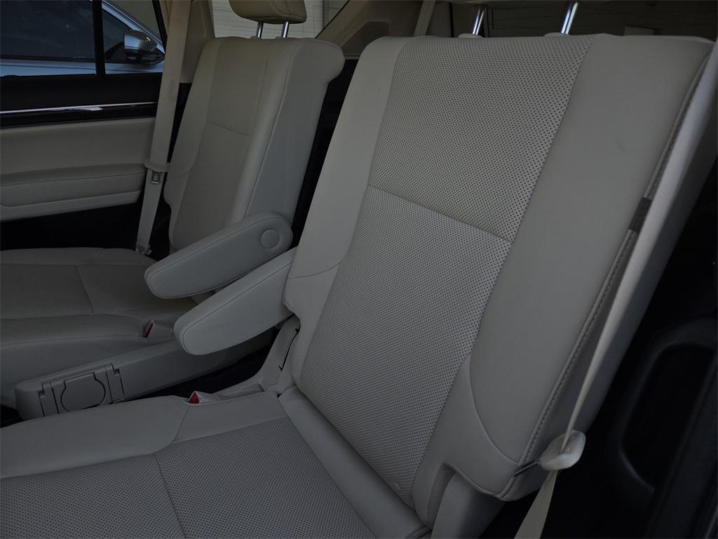 used 2022 Lexus GX 460 car, priced at $50,985