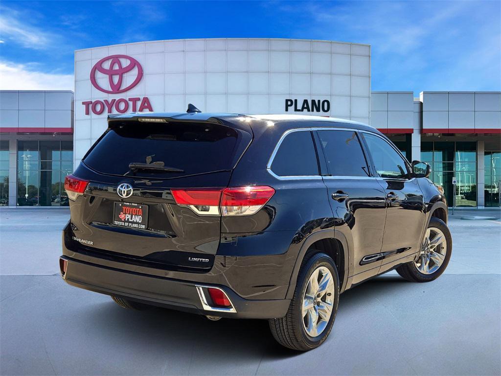 used 2019 Toyota Highlander car, priced at $19,426