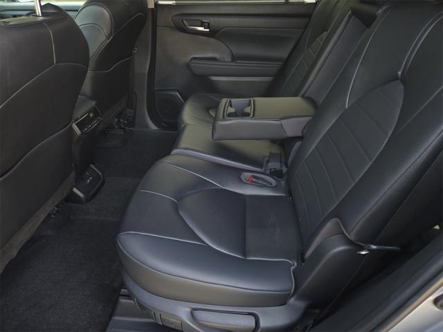 used 2023 Toyota Highlander car, priced at $41,361