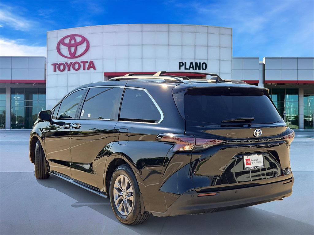 used 2023 Toyota Sienna car, priced at $40,977