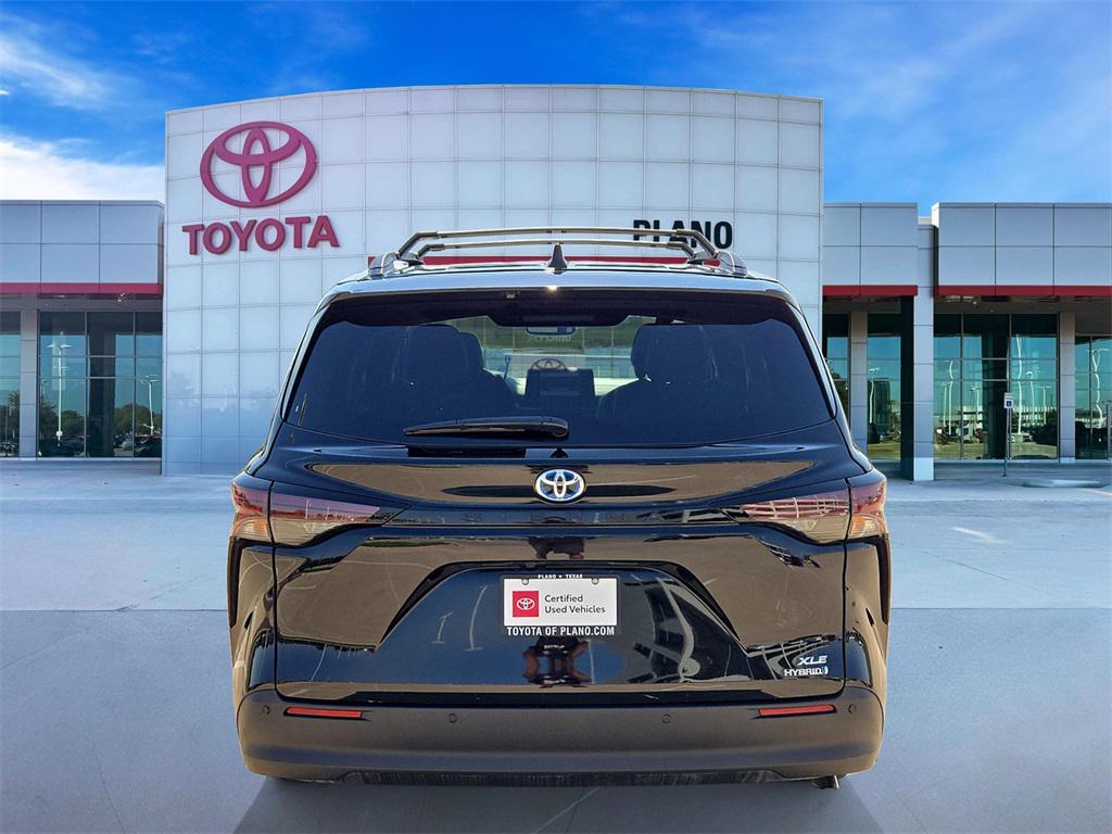 used 2023 Toyota Sienna car, priced at $40,977