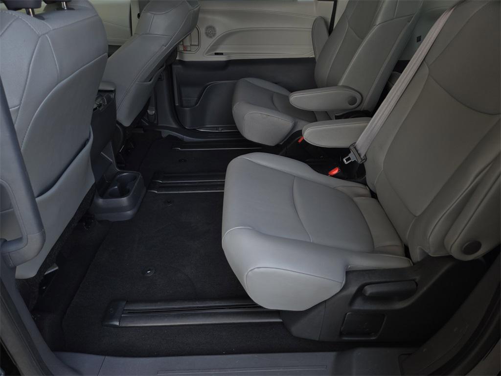 used 2023 Toyota Sienna car, priced at $40,977