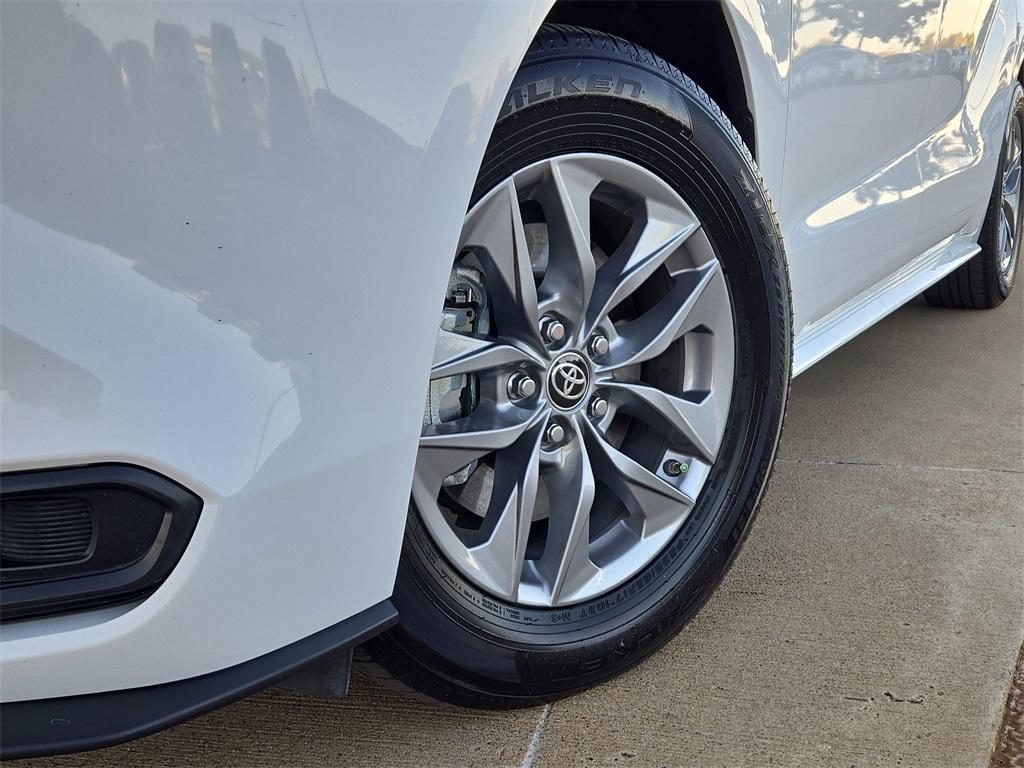 used 2025 Toyota Sienna car, priced at $41,909