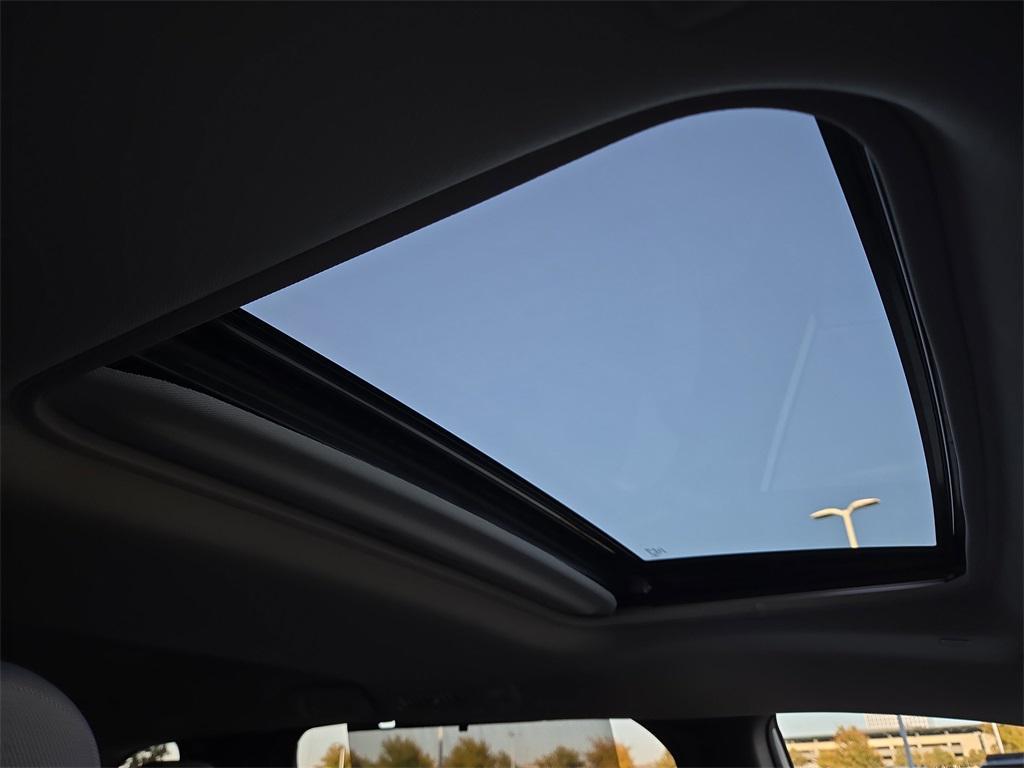 used 2025 Toyota Sienna car, priced at $41,909