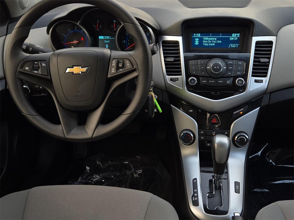 used 2016 Chevrolet Cruze Limited car, priced at $10,276