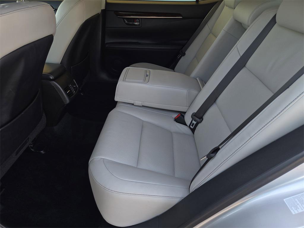 used 2013 Lexus ES 350 car, priced at $19,956