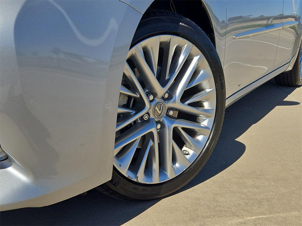 used 2013 Lexus ES 350 car, priced at $19,956
