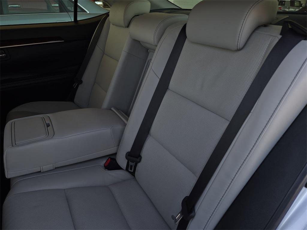 used 2013 Lexus ES 350 car, priced at $19,956