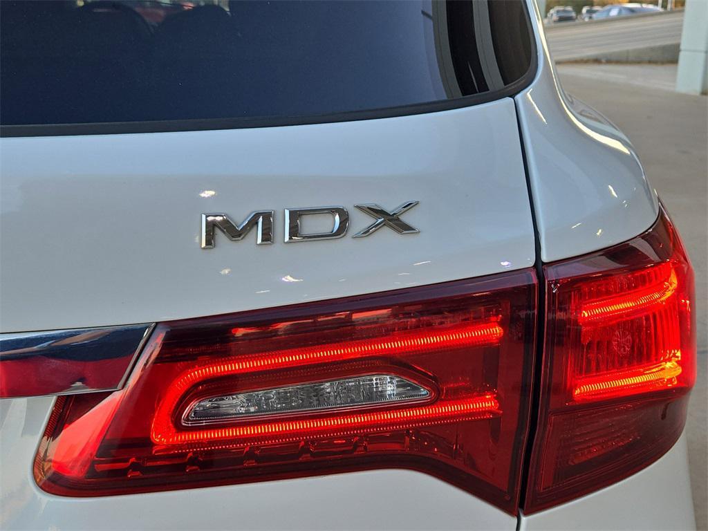 used 2018 Acura MDX car, priced at $18,901