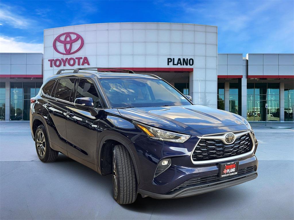used 2020 Toyota Highlander car, priced at $24,991