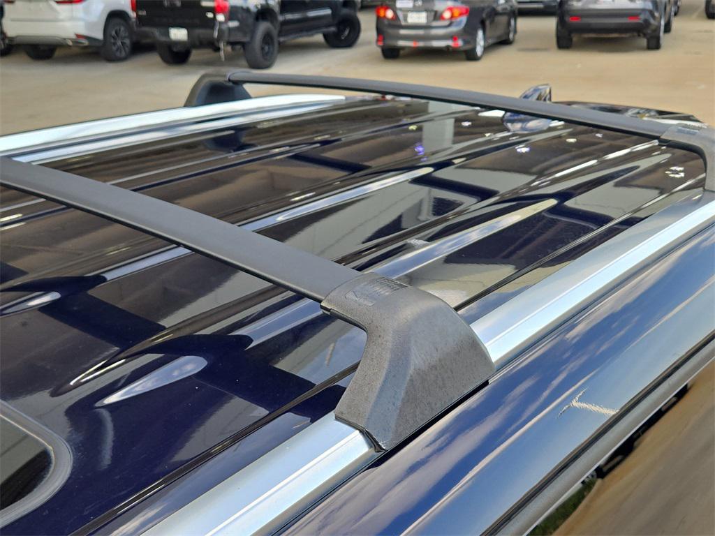 used 2020 Toyota Highlander car, priced at $24,991