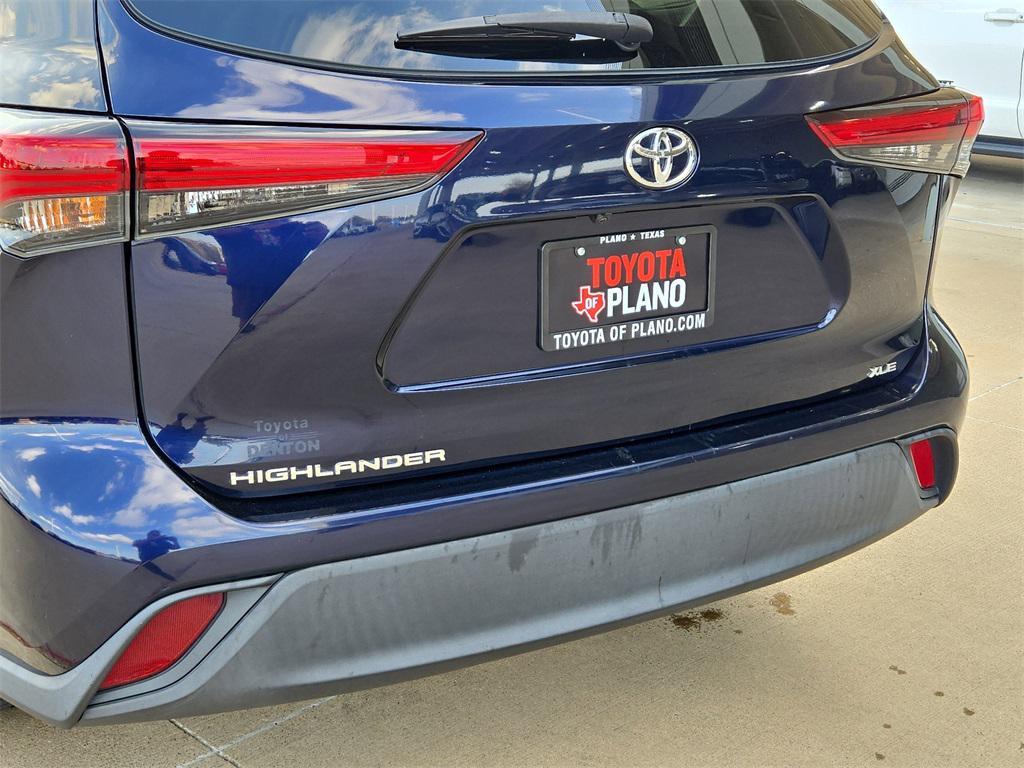 used 2020 Toyota Highlander car, priced at $24,991