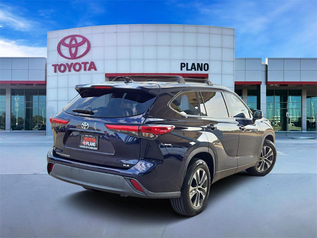 used 2020 Toyota Highlander car, priced at $24,991