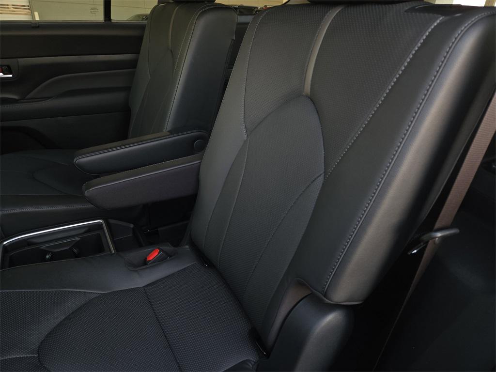 used 2025 Toyota Grand Highlander car, priced at $56,895