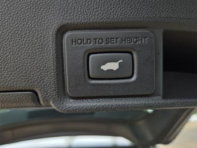 used 2022 Acura RDX car, priced at $33,527