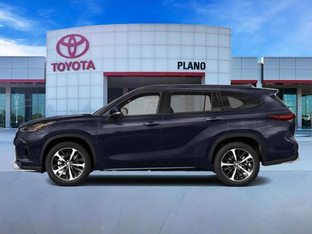 used 2022 Toyota Highlander car, priced at $35,354