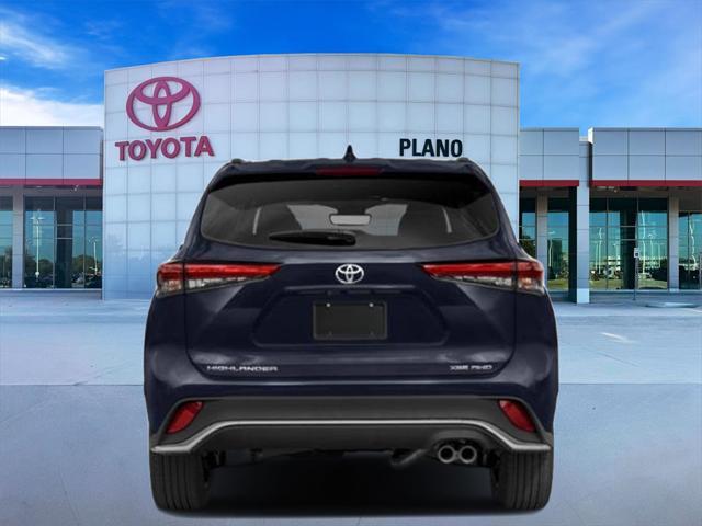 used 2022 Toyota Highlander car, priced at $35,354