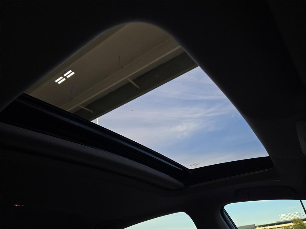 used 2020 Honda Accord Hybrid car, priced at $21,979