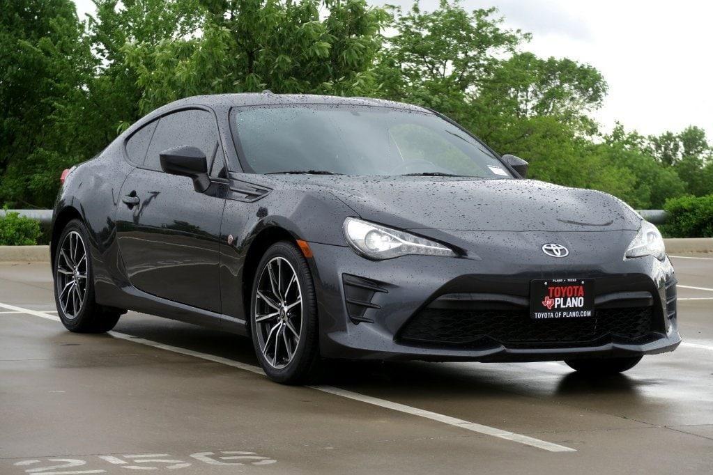 used 2017 Toyota 86 car, priced at $22,778