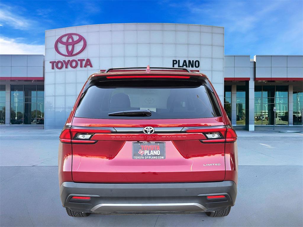 used 2025 Toyota Grand Highlander car, priced at $49,460