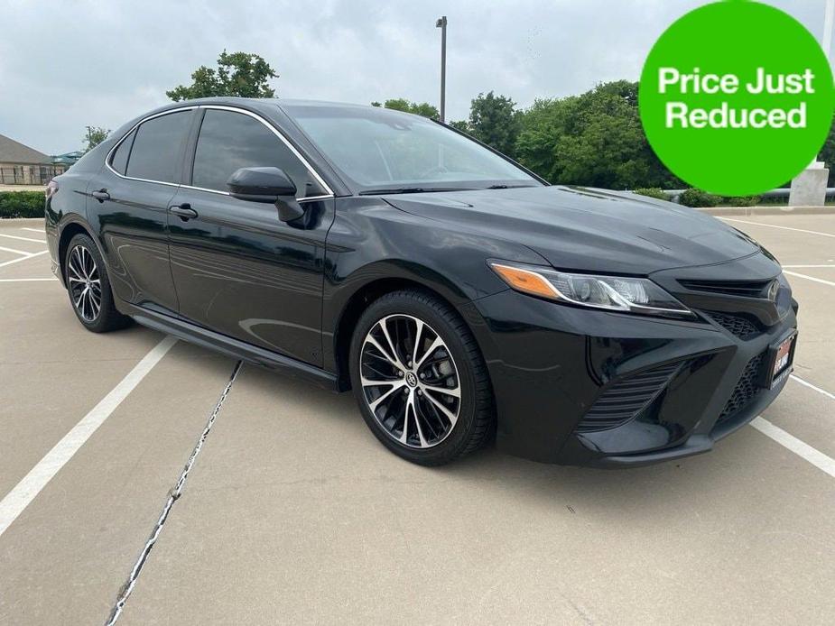 used 2018 Toyota Camry car, priced at $20,399