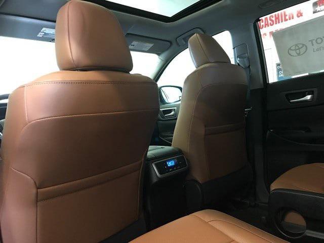 used 2019 Toyota Highlander car, priced at $24,994