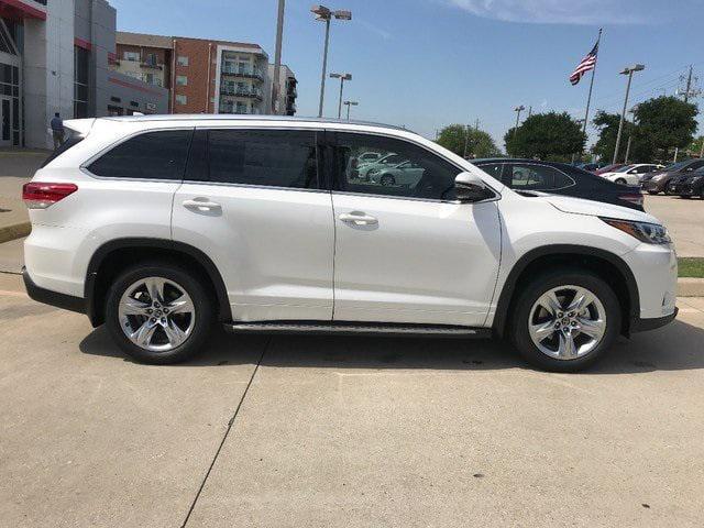 used 2019 Toyota Highlander car, priced at $24,994