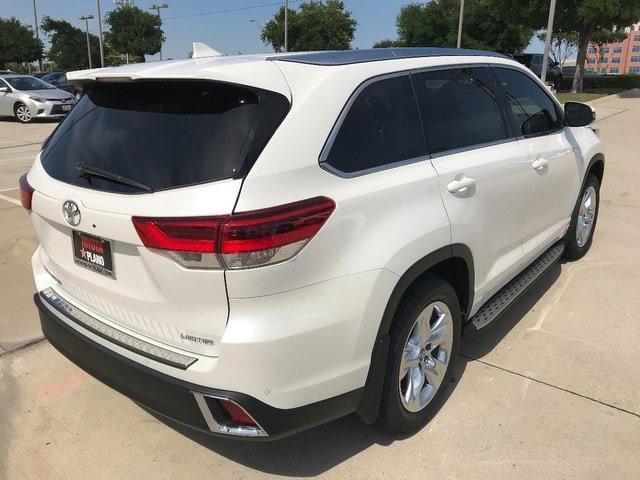 used 2019 Toyota Highlander car, priced at $24,994