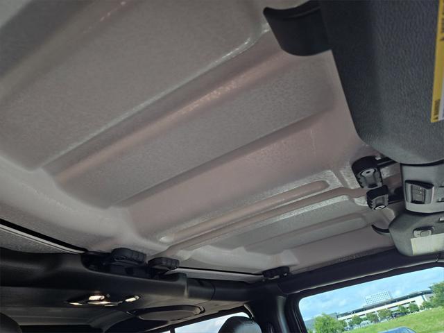 used 2023 Jeep Gladiator car, priced at $35,491