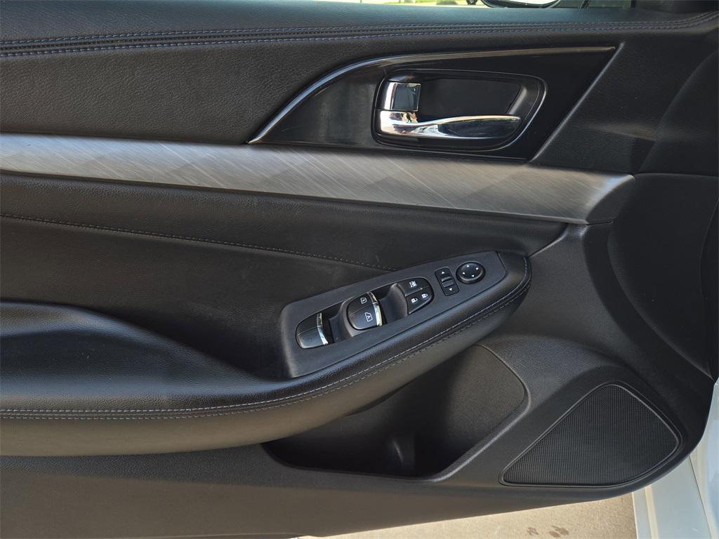 used 2017 Nissan Maxima car, priced at $13,763