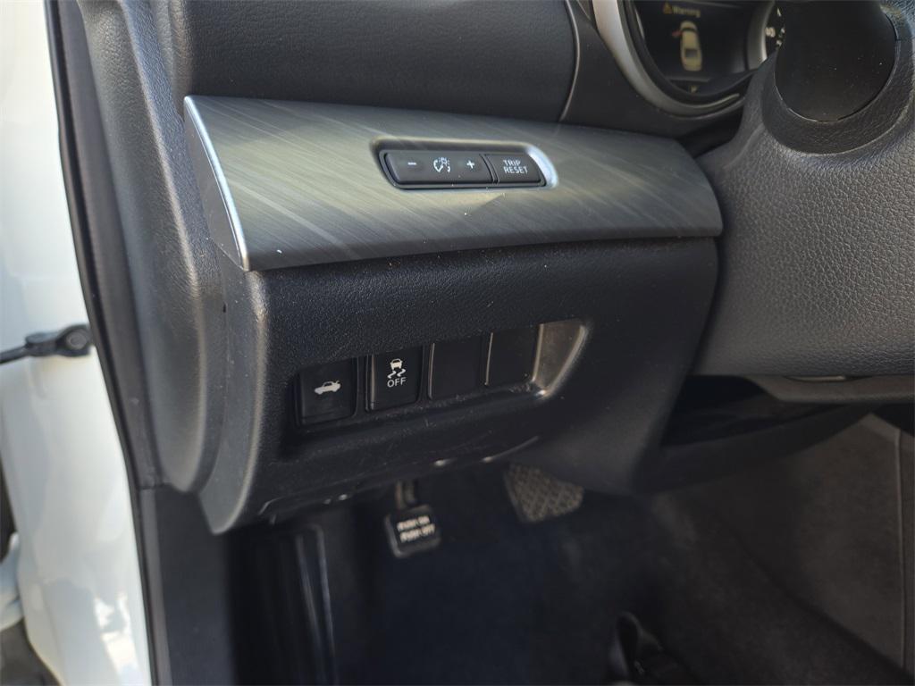 used 2017 Nissan Maxima car, priced at $13,763