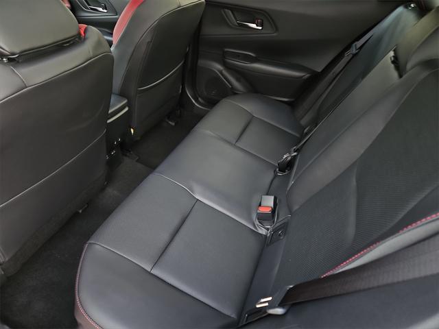 new 2025 Toyota Prius Plug-In Hybrid car, priced at $45,187